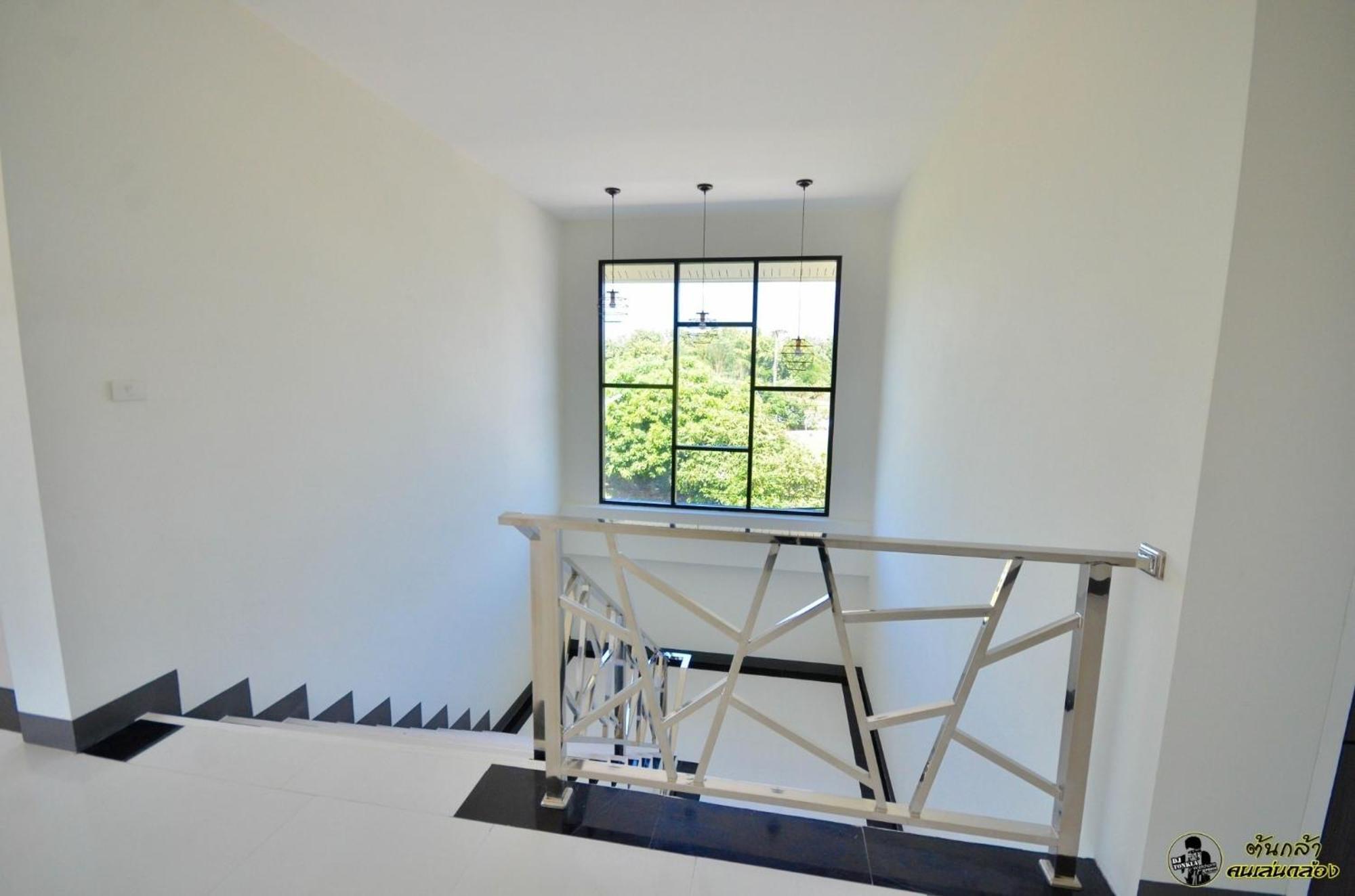 Ngao แอ่ว-ดีld Hotel&Residences מראה חיצוני תמונה