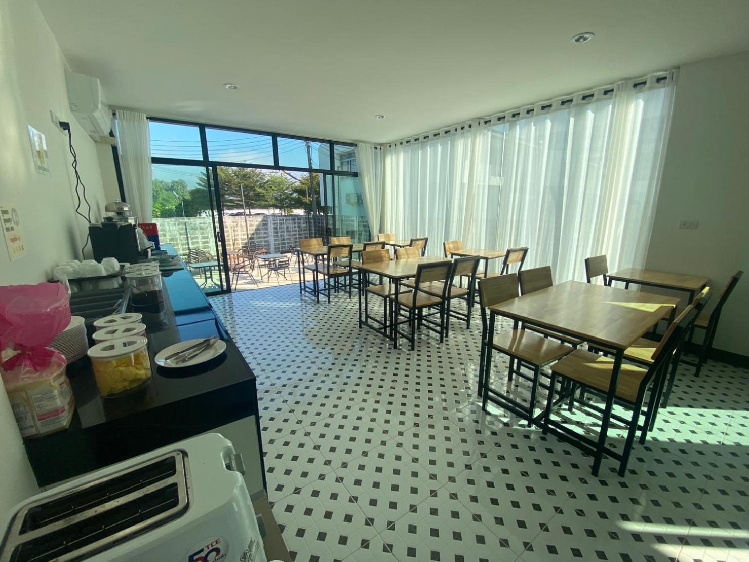 Ngao แอ่ว-ดีld Hotel&Residences מראה חיצוני תמונה