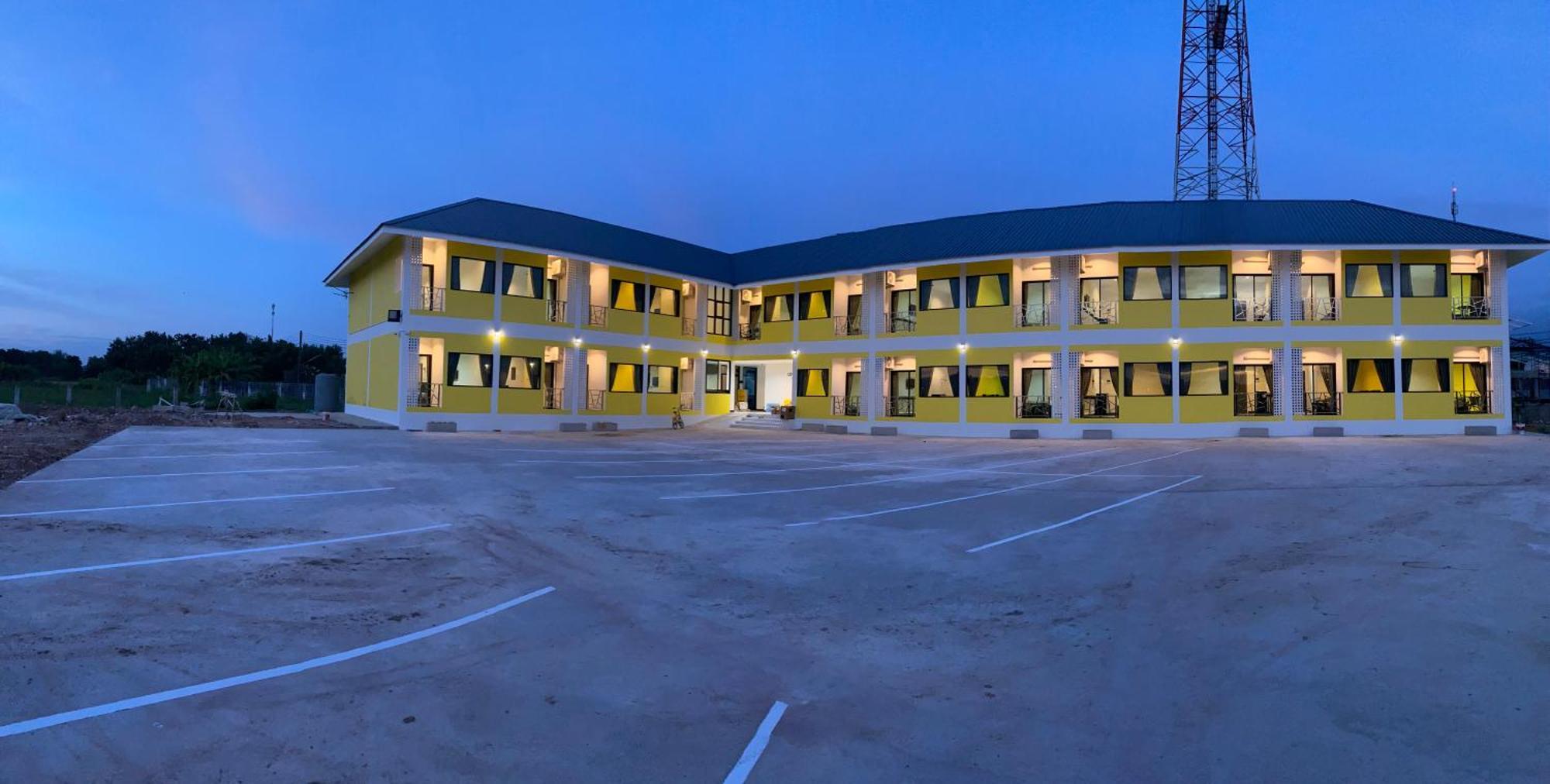 Ngao แอ่ว-ดีld Hotel&Residences מראה חיצוני תמונה